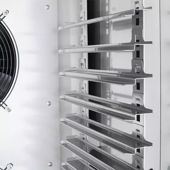 Technologie de tiroirs pour les armoires réfrigérées chez Samaref